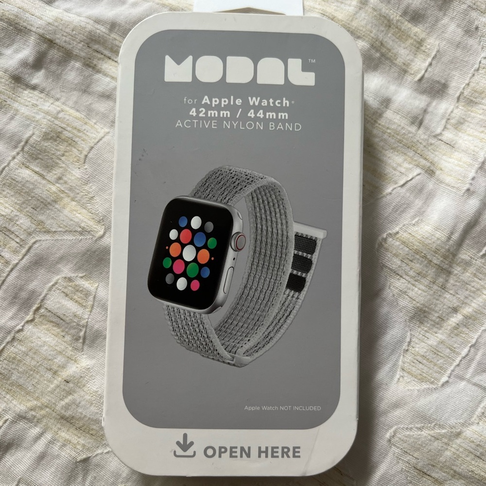 Modal Apple Watch Active Nylon Band